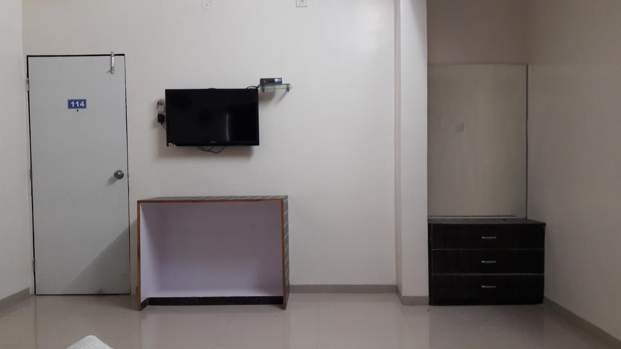 Hotel Aurangabad Regency Bagian luar foto