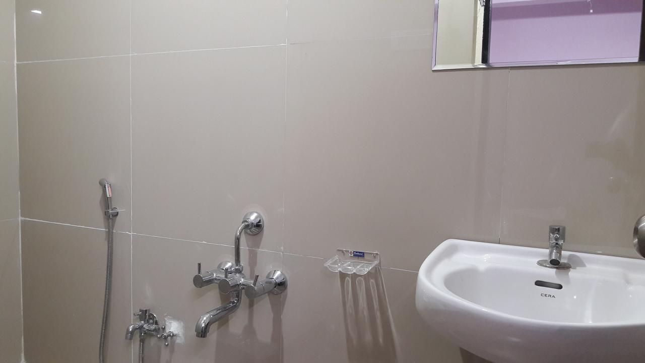 Hotel Aurangabad Regency Bagian luar foto