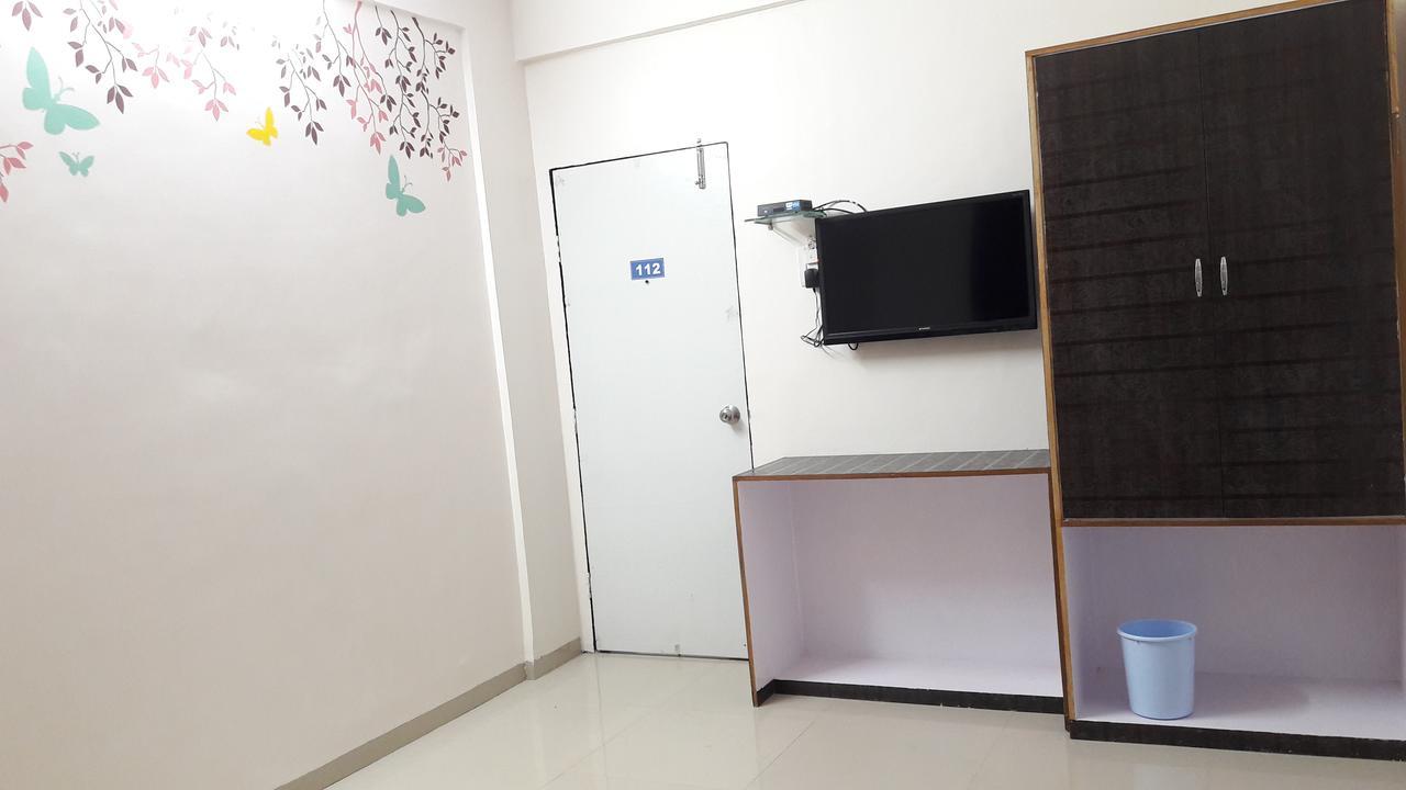 Hotel Aurangabad Regency Bagian luar foto