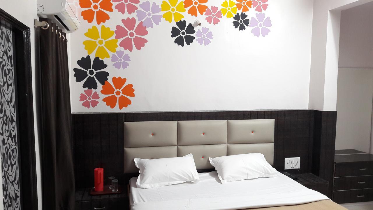 Hotel Aurangabad Regency Bagian luar foto